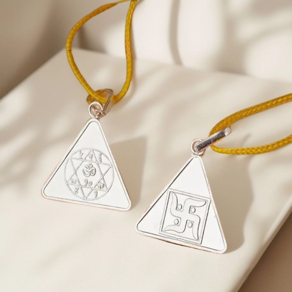 Gayatri Yantra Silver Locket | Divine Energy & Spiritual Protection