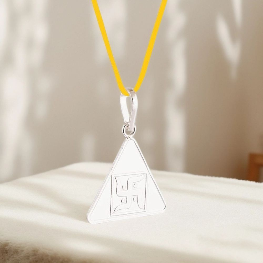 Maa Saraswati Yantra Silver Locket