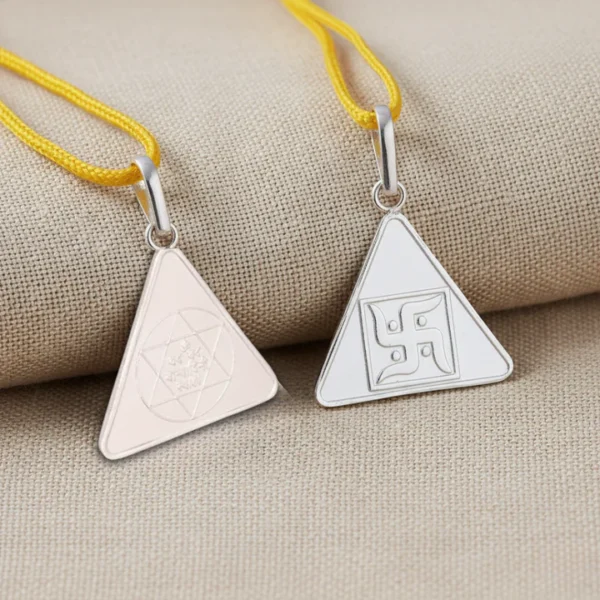 Maa Saraswati Yantra Silver Locket