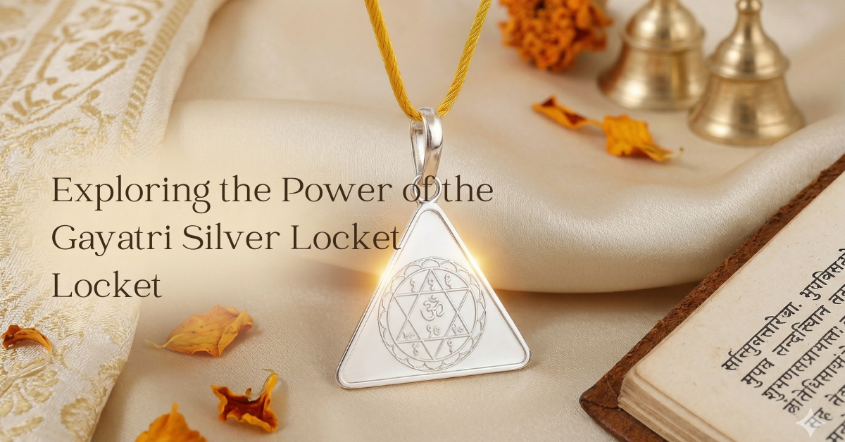 gayatri yantra locket